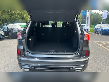 Used Ford Kuga 2022 for sale - 76143607: Photo 4