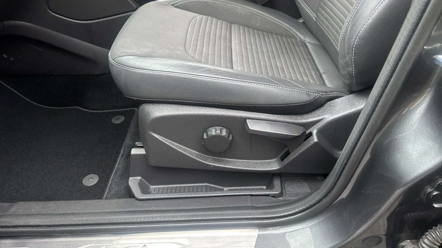 Used Ford Kuga 2019 for sale - 77505583: Photo 24