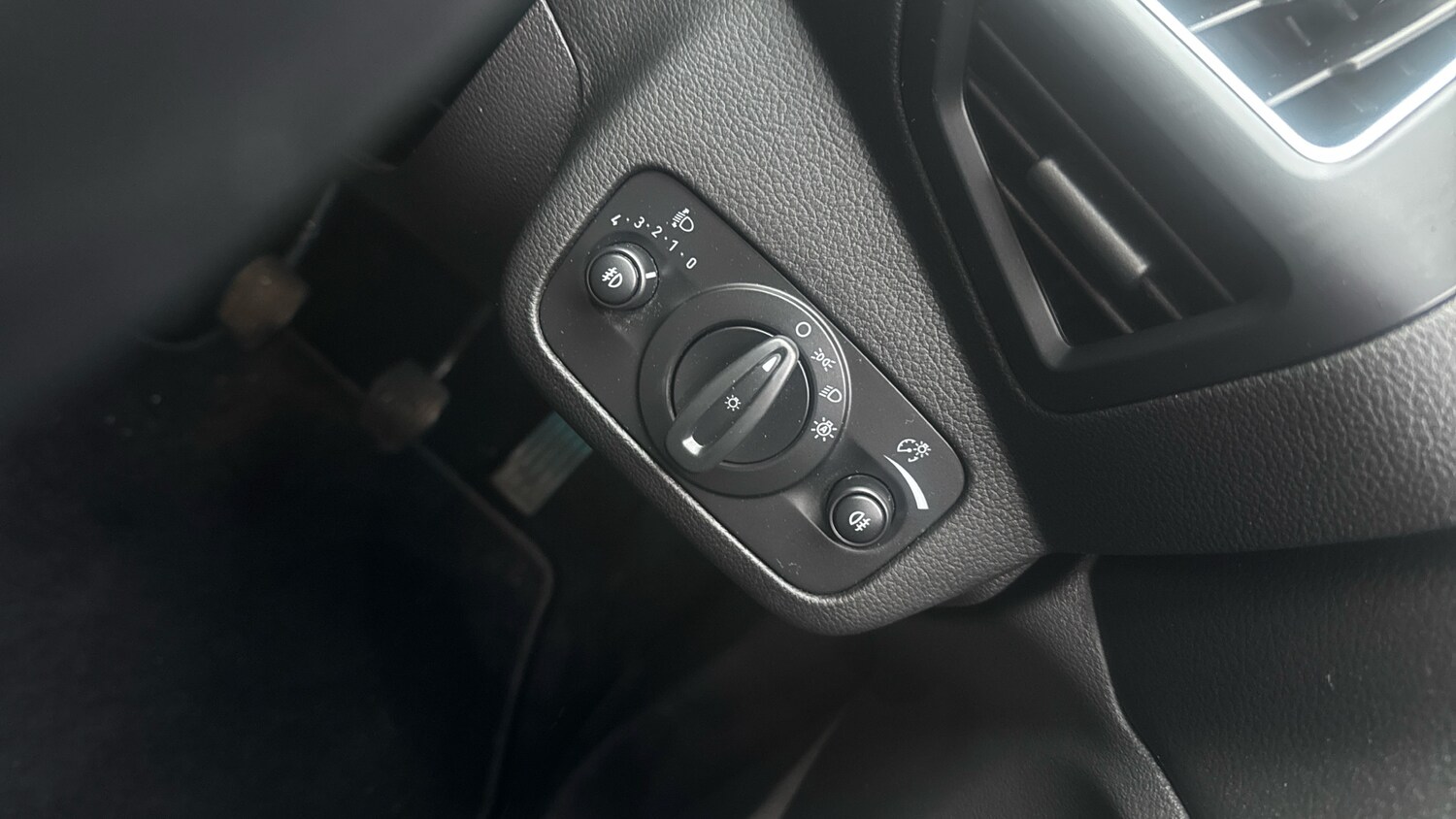 Used Ford Kuga 2019 for sale - 77505583: Photo 35