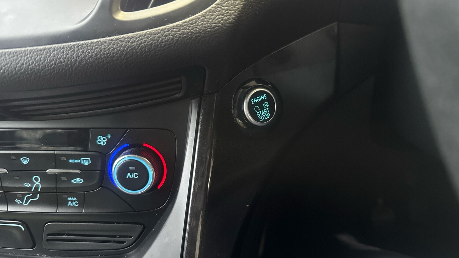 Used Ford Kuga 2019 for sale - 77505583: Photo 45