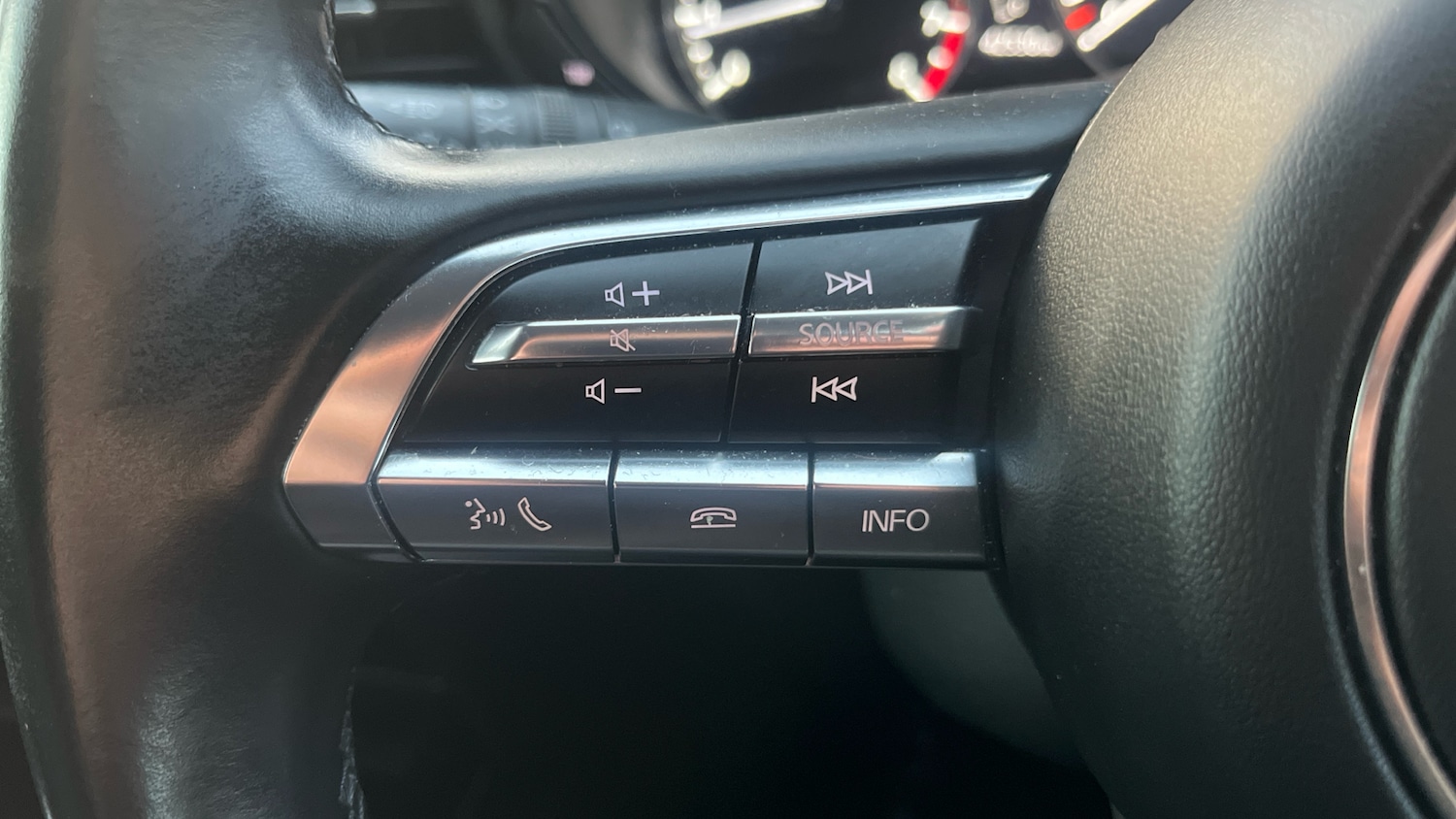 Used Mazda CX-30 2022 for sale - 76905929: Photo 32