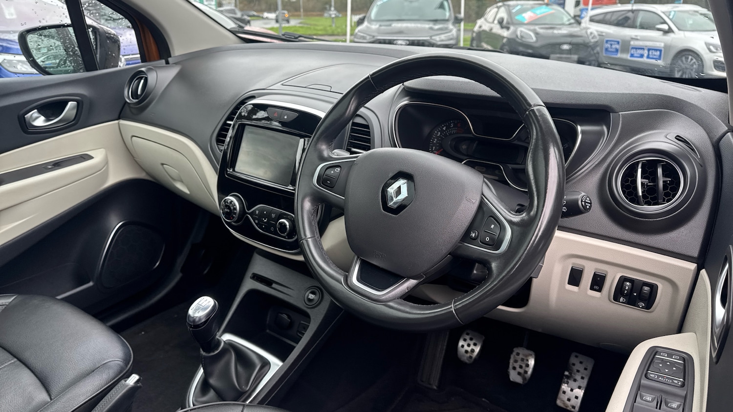 Used Renault Captur 2018 for sale - 77494594: Photo 11