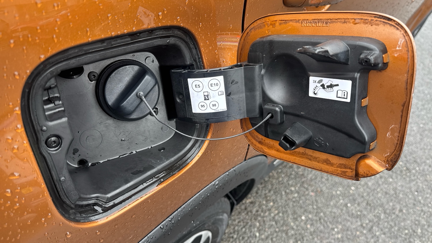 Used Renault Captur 2018 for sale - 77494594: Photo 24