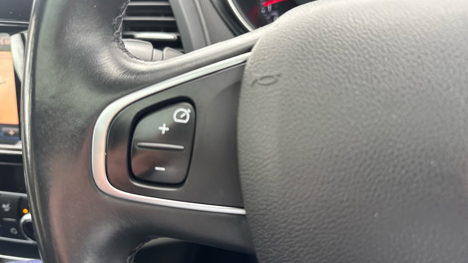 Used Renault Captur 2018 for sale - 77494594: Photo 35