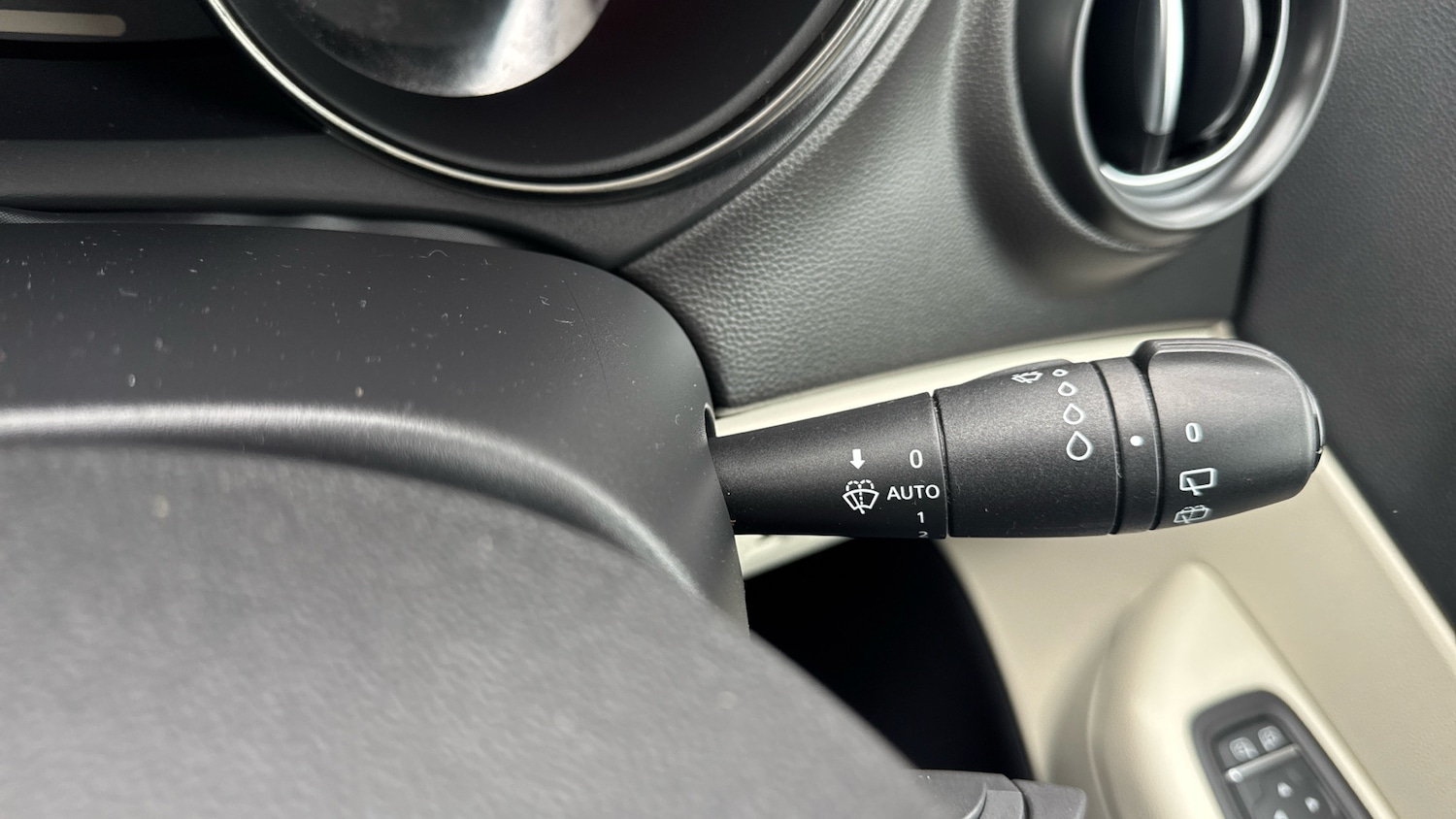 Used Renault Captur 2018 for sale - 77494594: Photo 37