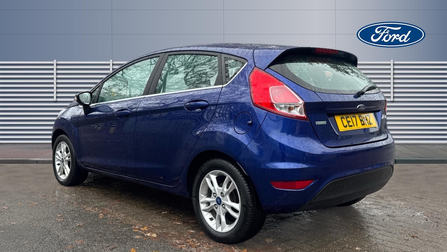 Used Ford Fiesta 2017 for sale - 76566200: Photo 2