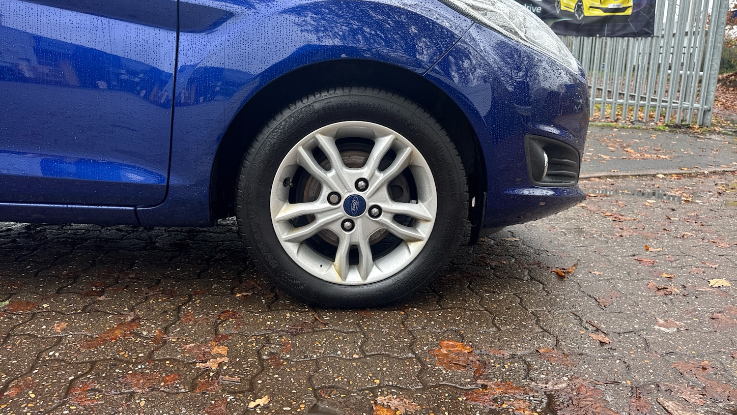 Used Ford Fiesta 2017 for sale - 76566200: Photo 21