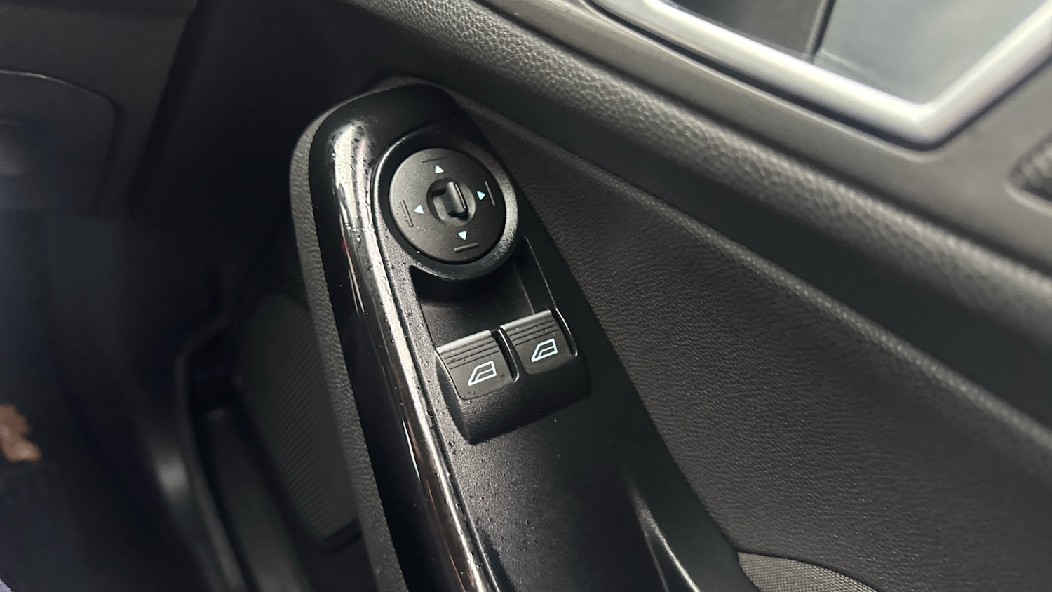 Used Ford Fiesta 2017 for sale - 76566200: Photo 44