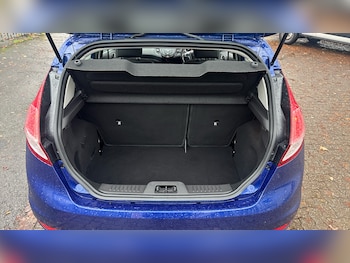 Used Ford Fiesta 2017 for sale - 76566200: Photo