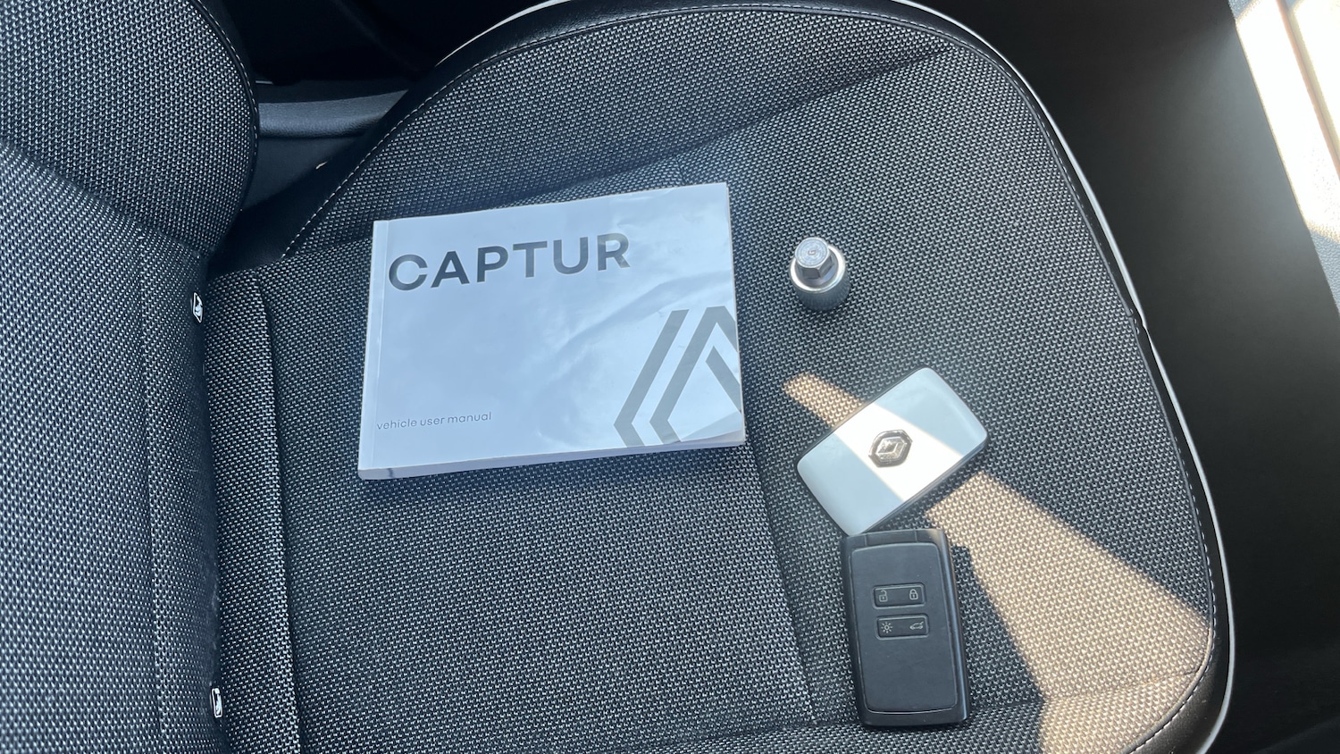 Used Renault Captur 2023 for sale - 77961693: Photo 19