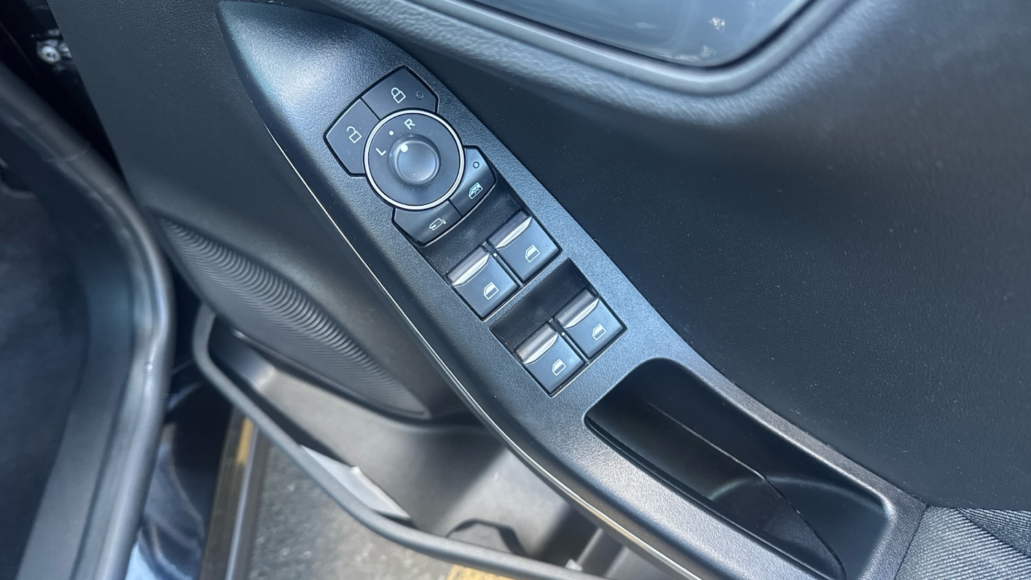 Vehicle 28