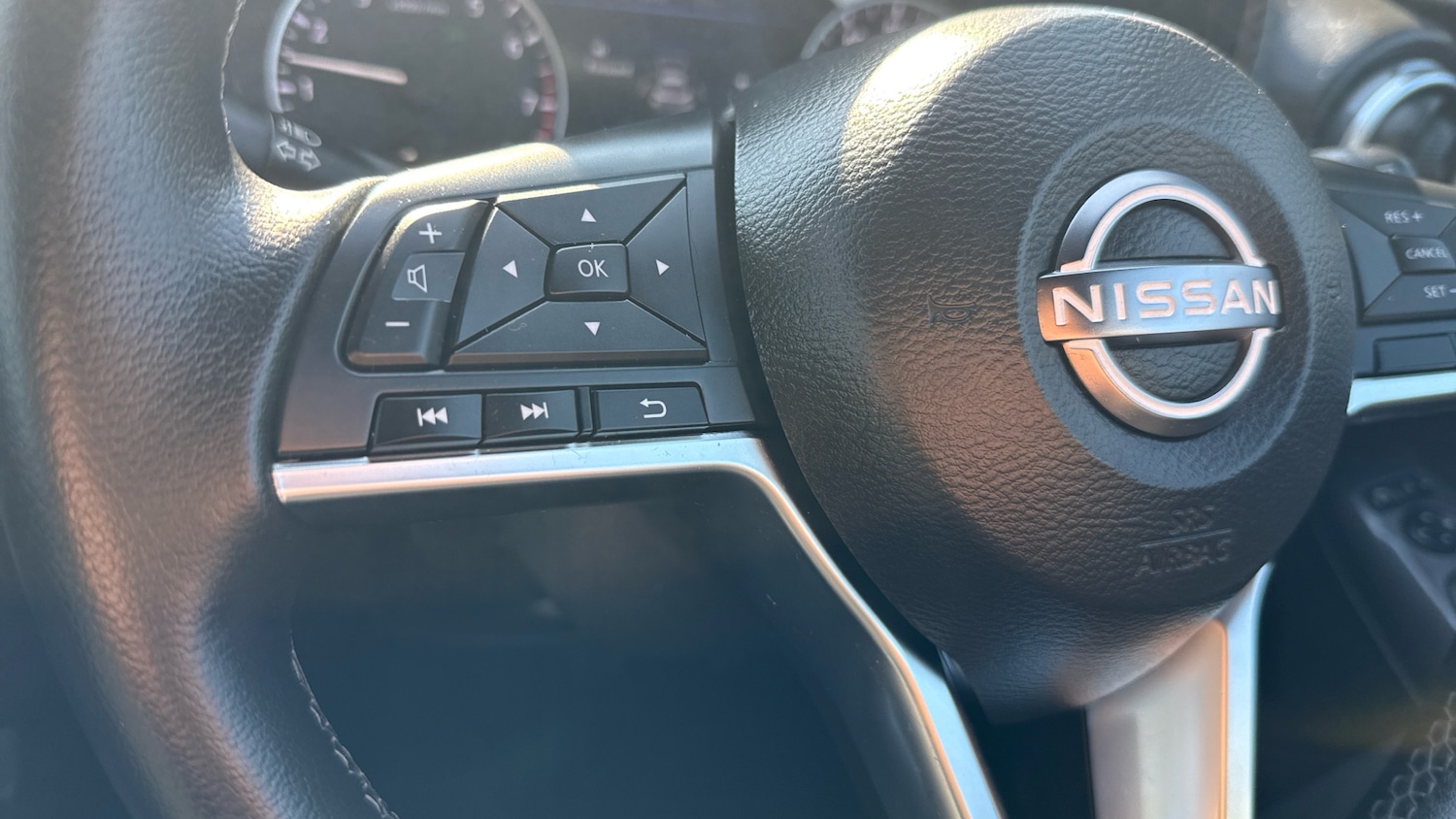 Used Nissan Juke 2023 for sale - 77961699: Photo 35