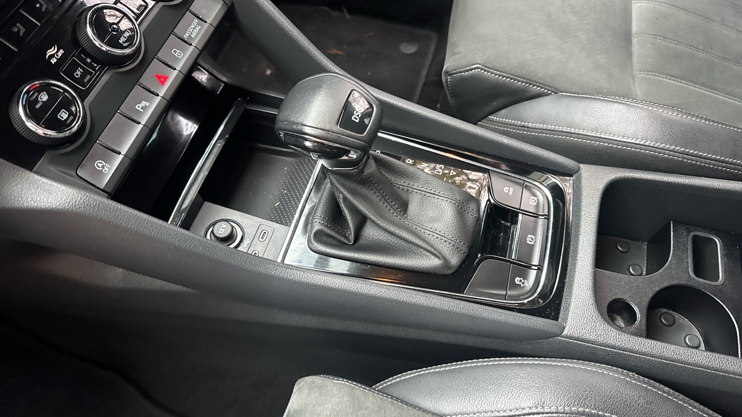 Used Skoda Karoq 2020 for sale - 76461733: Photo 13