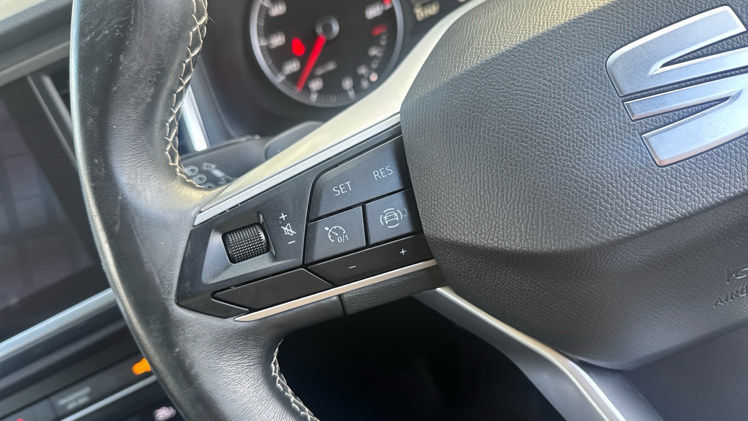 Used SEAT Ateca 2022 for sale - 76384933: Photo 32