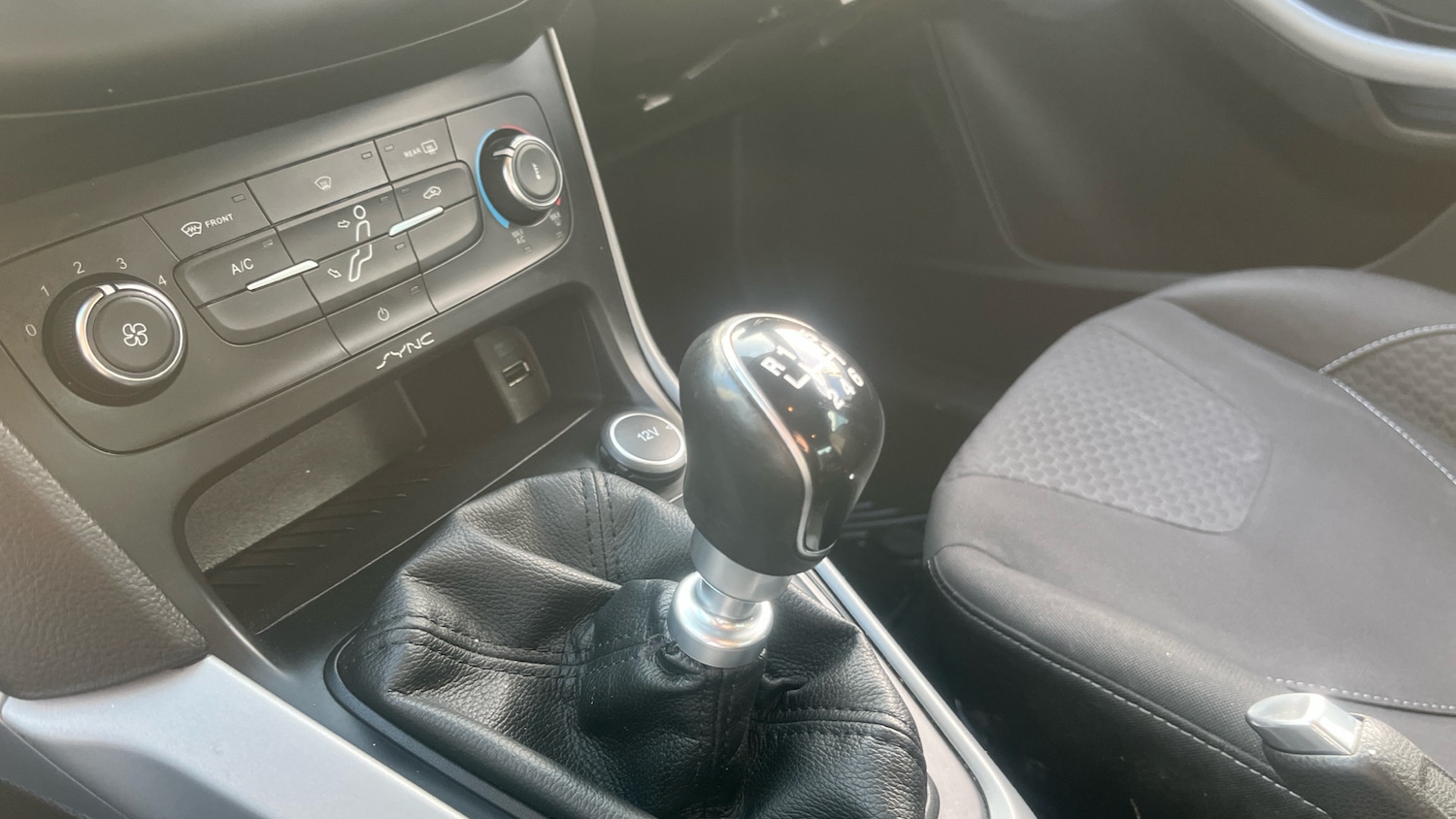 Used Ford Focus 2015 for sale - 77628800: Photo 13