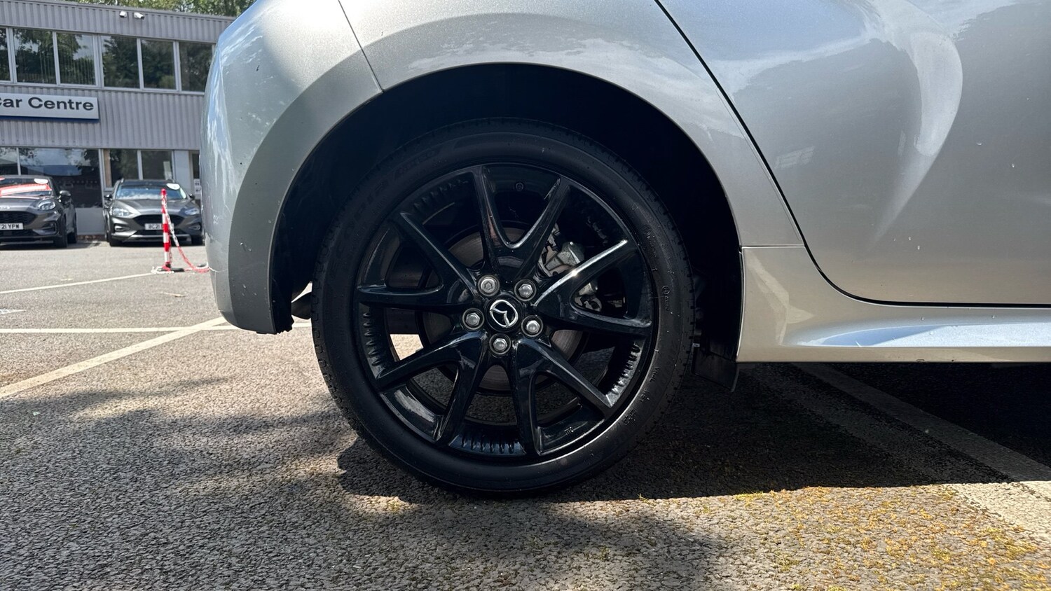 2024 Mazda Mazda2 HYBRID 1.5i Hybrid Homura Plus 5dr CVT Hybrid Hatchback Hatchb - Picture 7 of 24