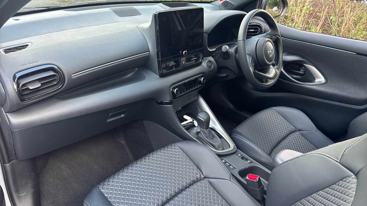 2024 Mazda Mazda2 HYBRID 1.5i Hybrid Homura Plus 5dr CVT Hybrid Hatchback Hatchb - Picture 9 of 24