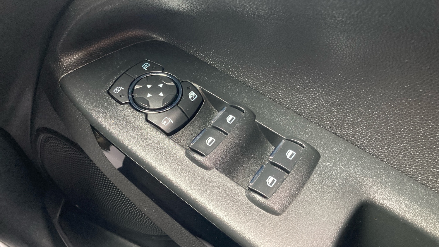 Used Ford Ecosport 2020 for sale - 78094974: Photo 43