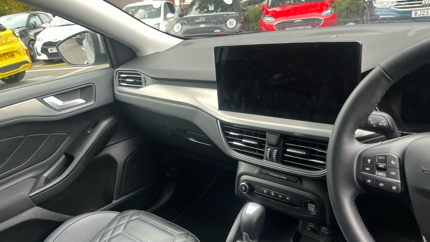 Used Ford Focus 2023 for sale - 76161831: Photo 14