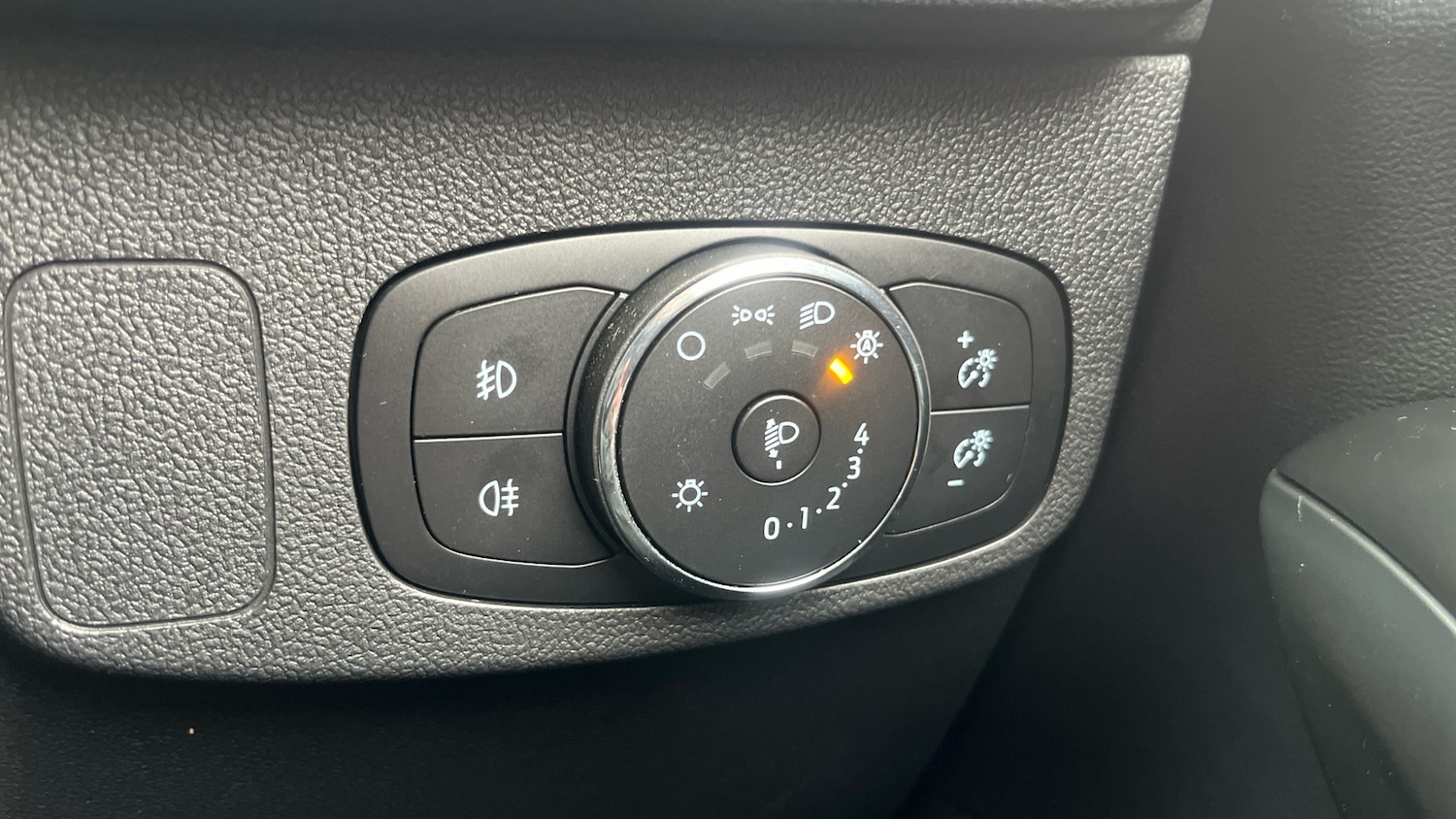 Used Ford Focus 2023 for sale - 76161831: Photo 22