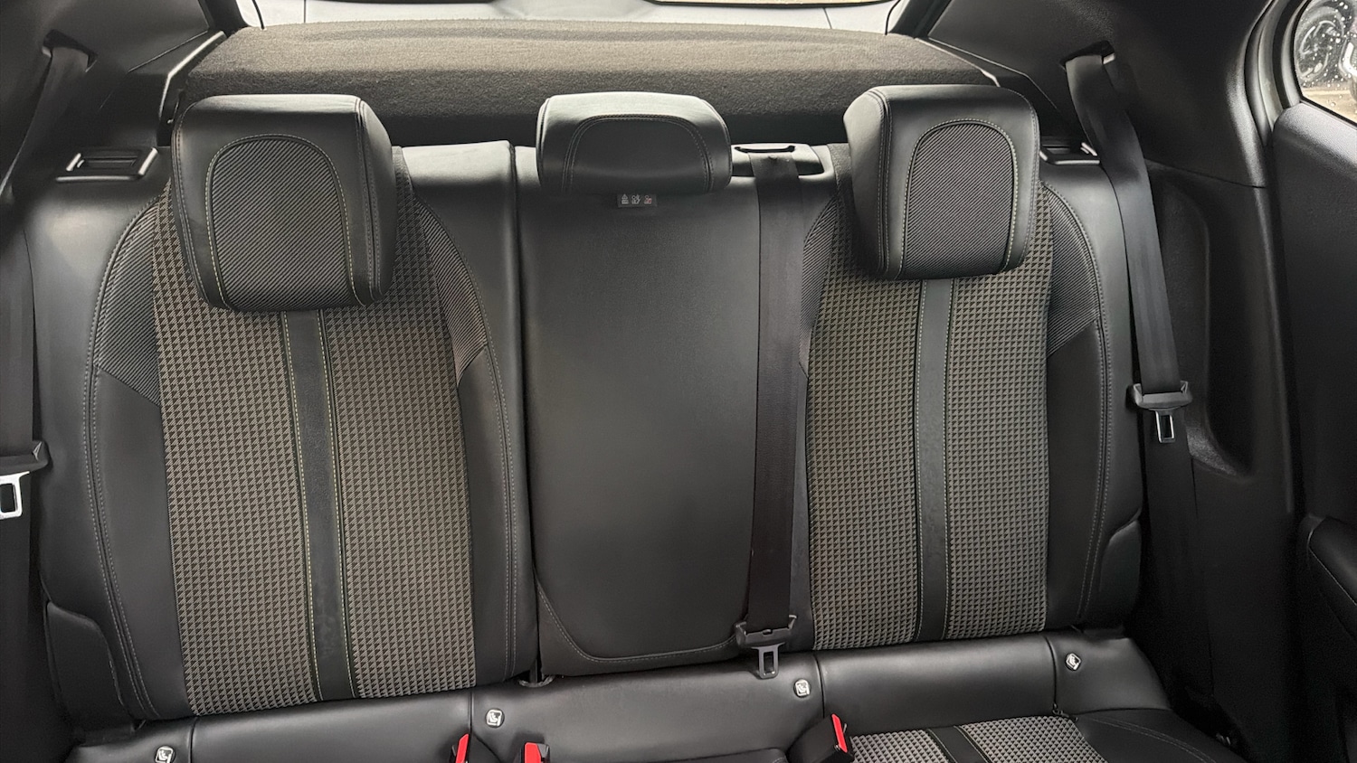 Used Peugeot 2008 2021 for sale - 77997489: Photo 15