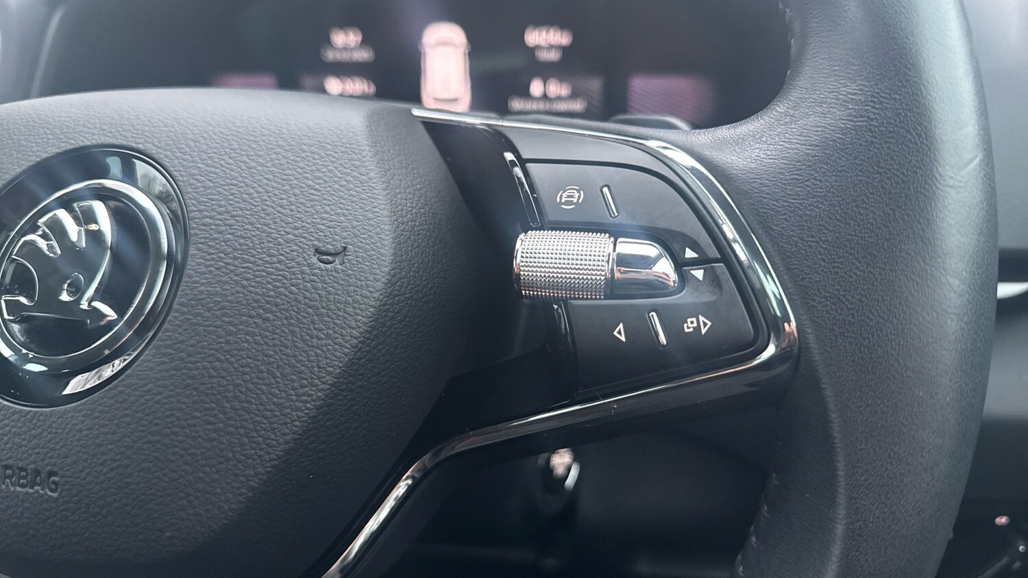 Used Skoda Karoq 2023 for sale - 77744159: Photo 39