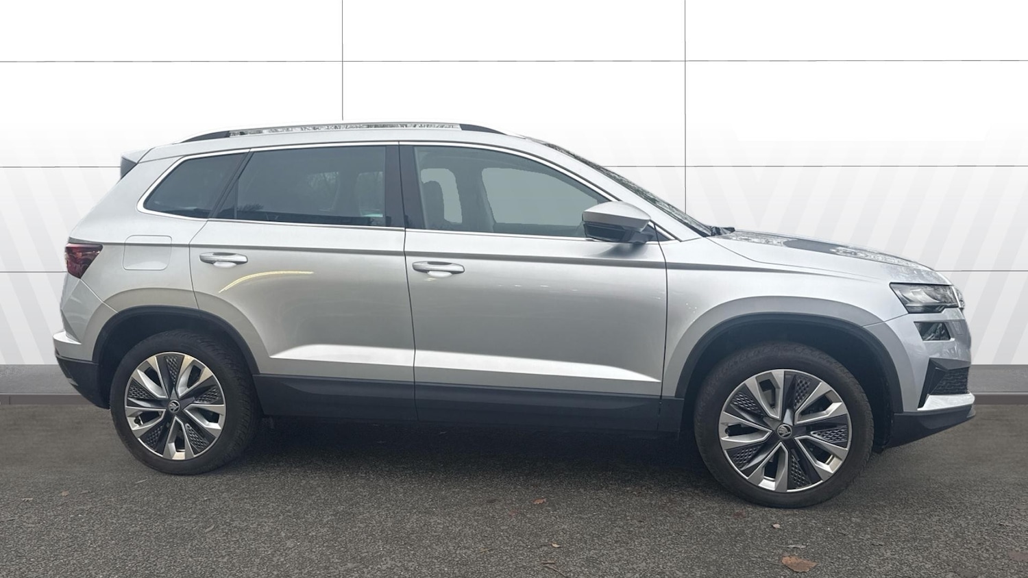 Used Skoda Karoq 2023 for sale - 77744159: Photo 5