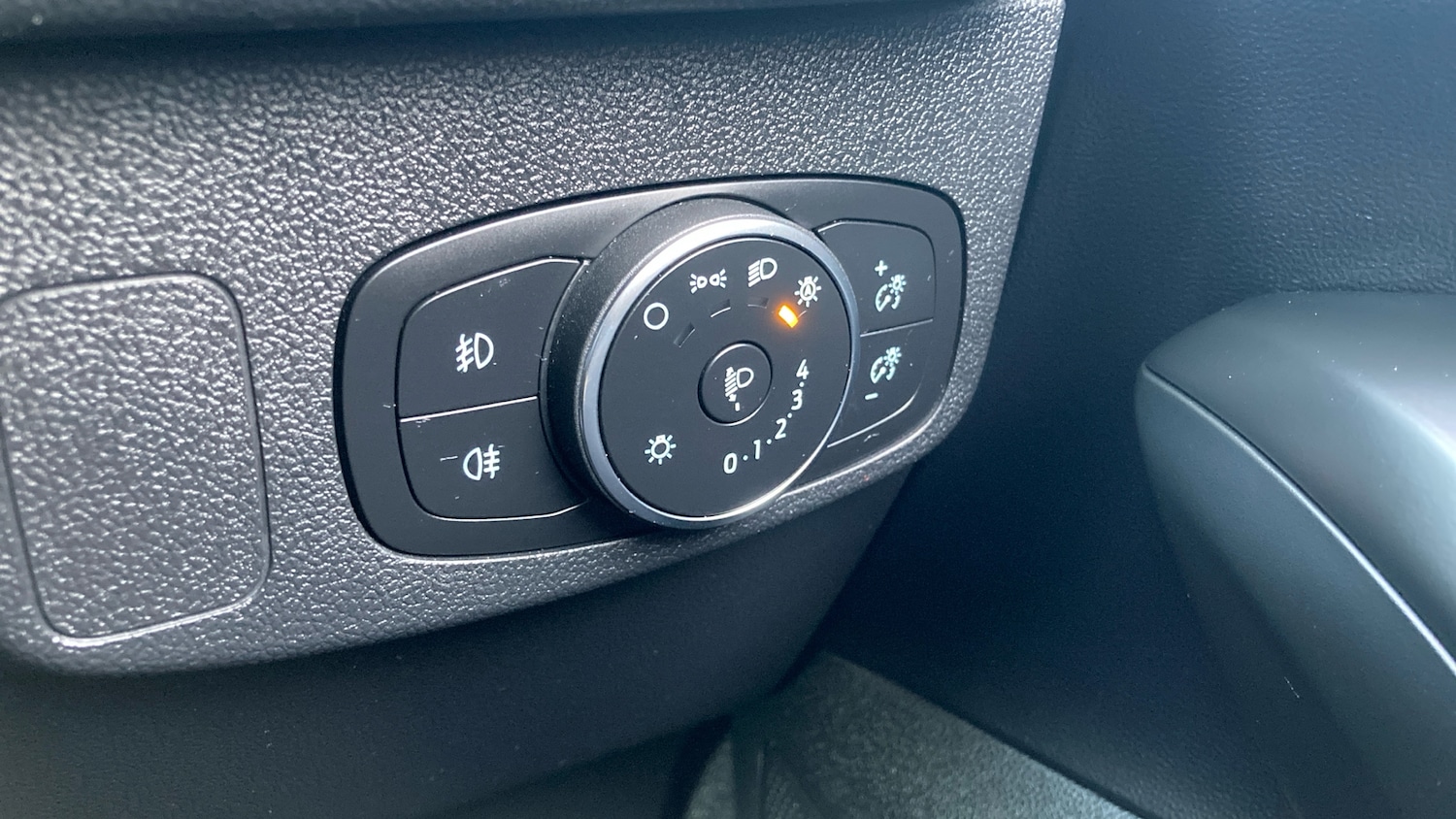 Used Ford Focus 2022 for sale - 76720408: Photo 33