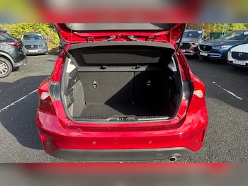 Used Ford Focus 2020 for sale - 76181895: Photo 4
