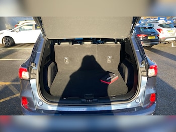 Used Ford Kuga 2022 for sale - 76791272: Photo