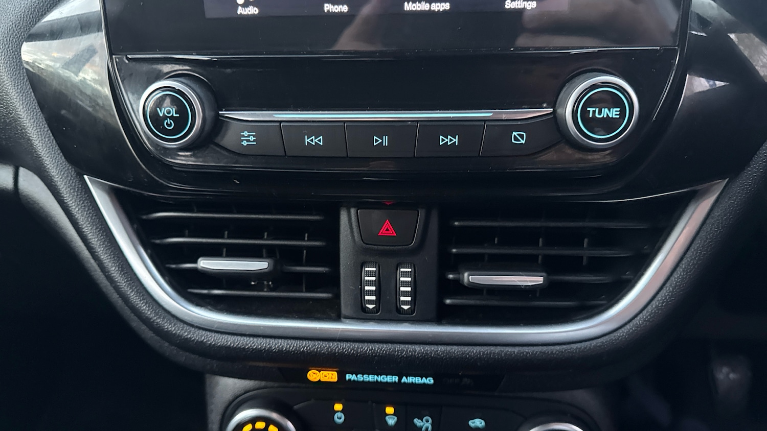 Used Ford Fiesta 2017 for sale - 76693184: Photo 34