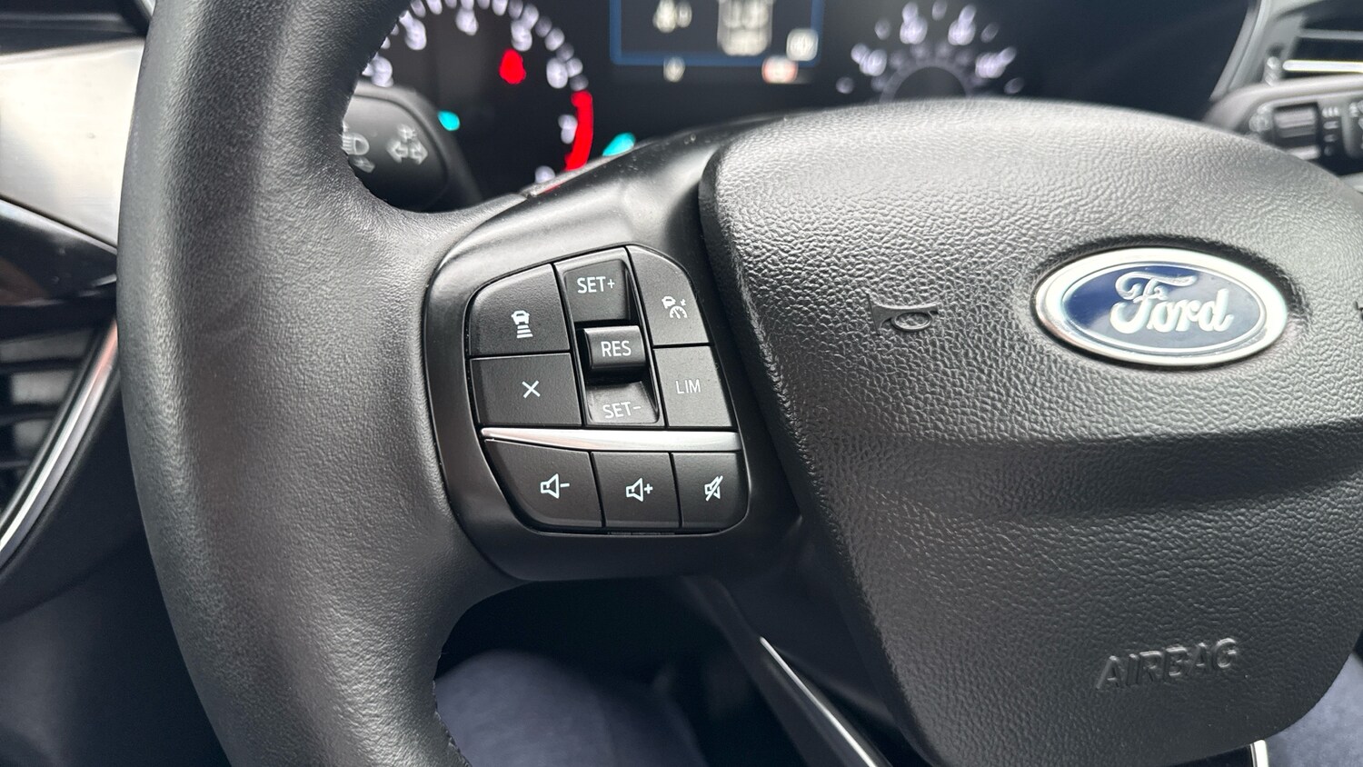 Used Ford Kuga 2020 for sale - 77445596: Photo 32