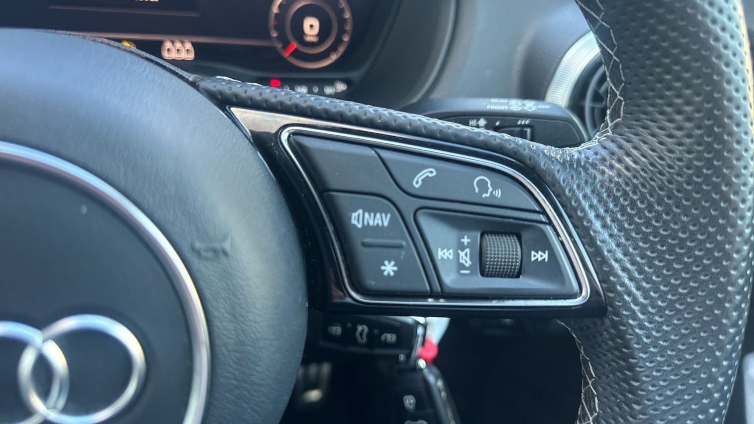 Used Audi Q2 2021 for sale - 77363895: Photo 29