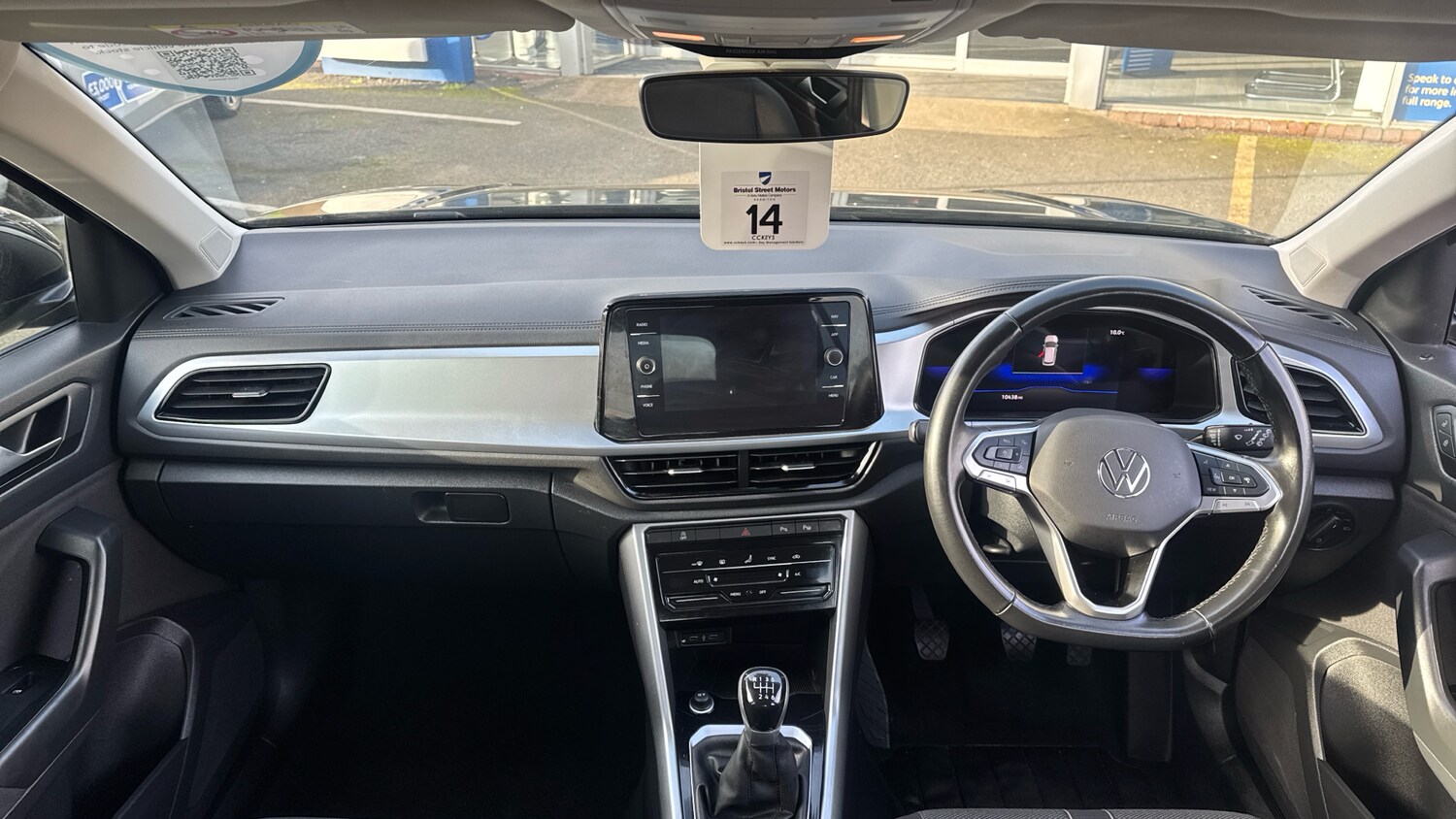 Used Volkswagen T-Roc 2022 for sale - 77641245: Photo 10