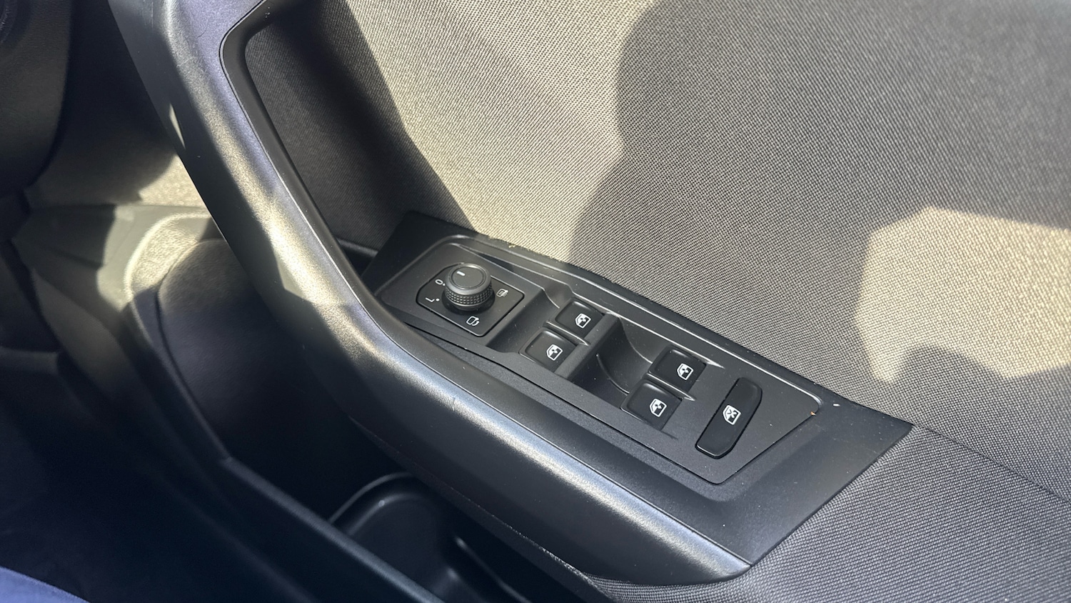 Used Volkswagen T-Roc 2022 for sale - 77641245: Photo 30