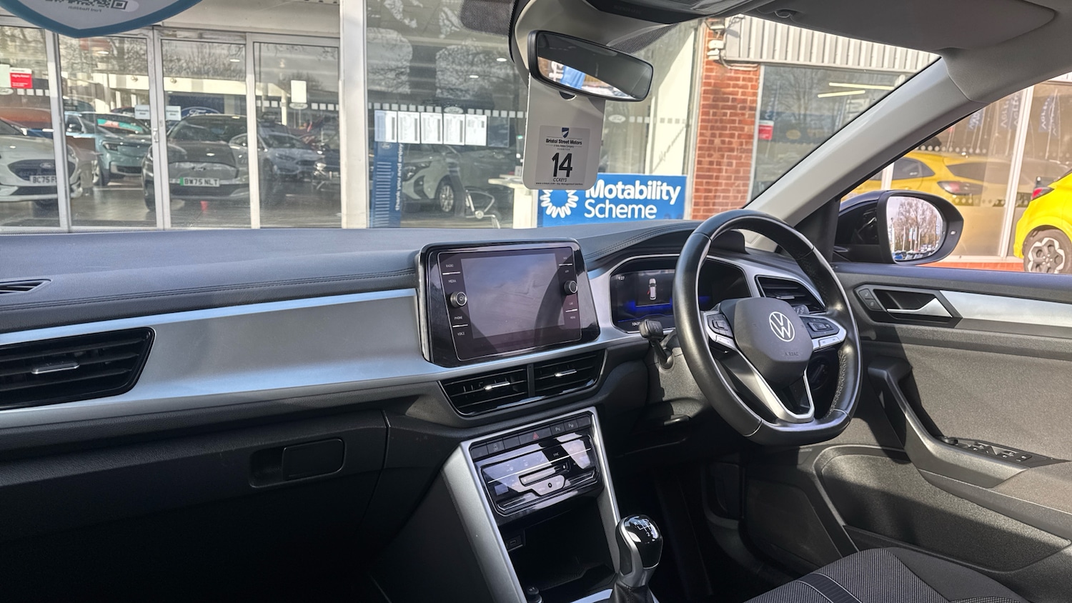 Used Volkswagen T-Roc 2022 for sale - 77641245: Photo 9