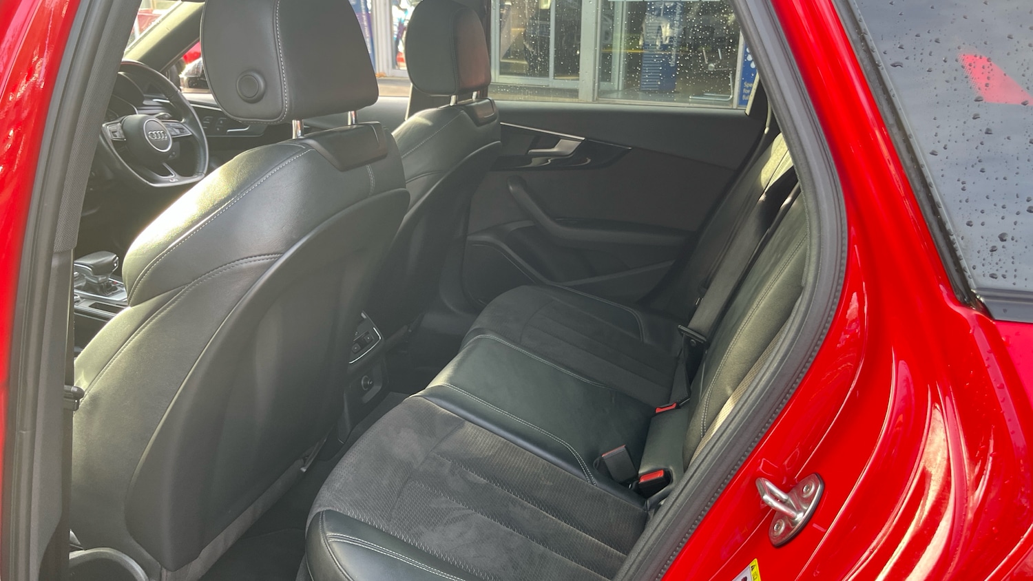 Used Audi A4 2018 for sale - 76576505: Photo 16