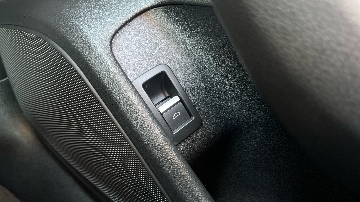 Used Audi A4 2018 for sale - 76576505: Photo 23