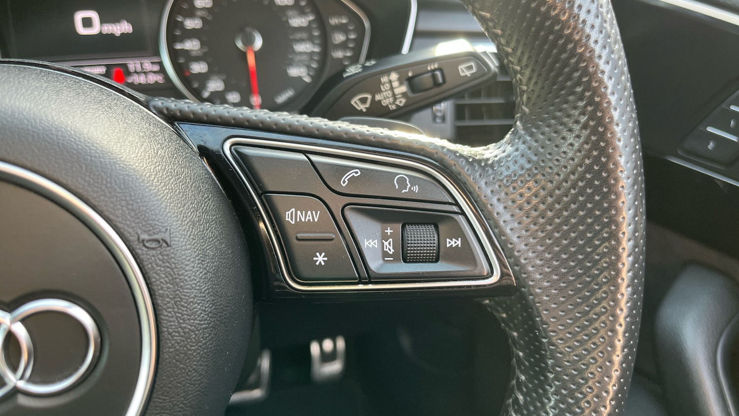 Used Audi A4 2018 for sale - 76576505: Photo 26