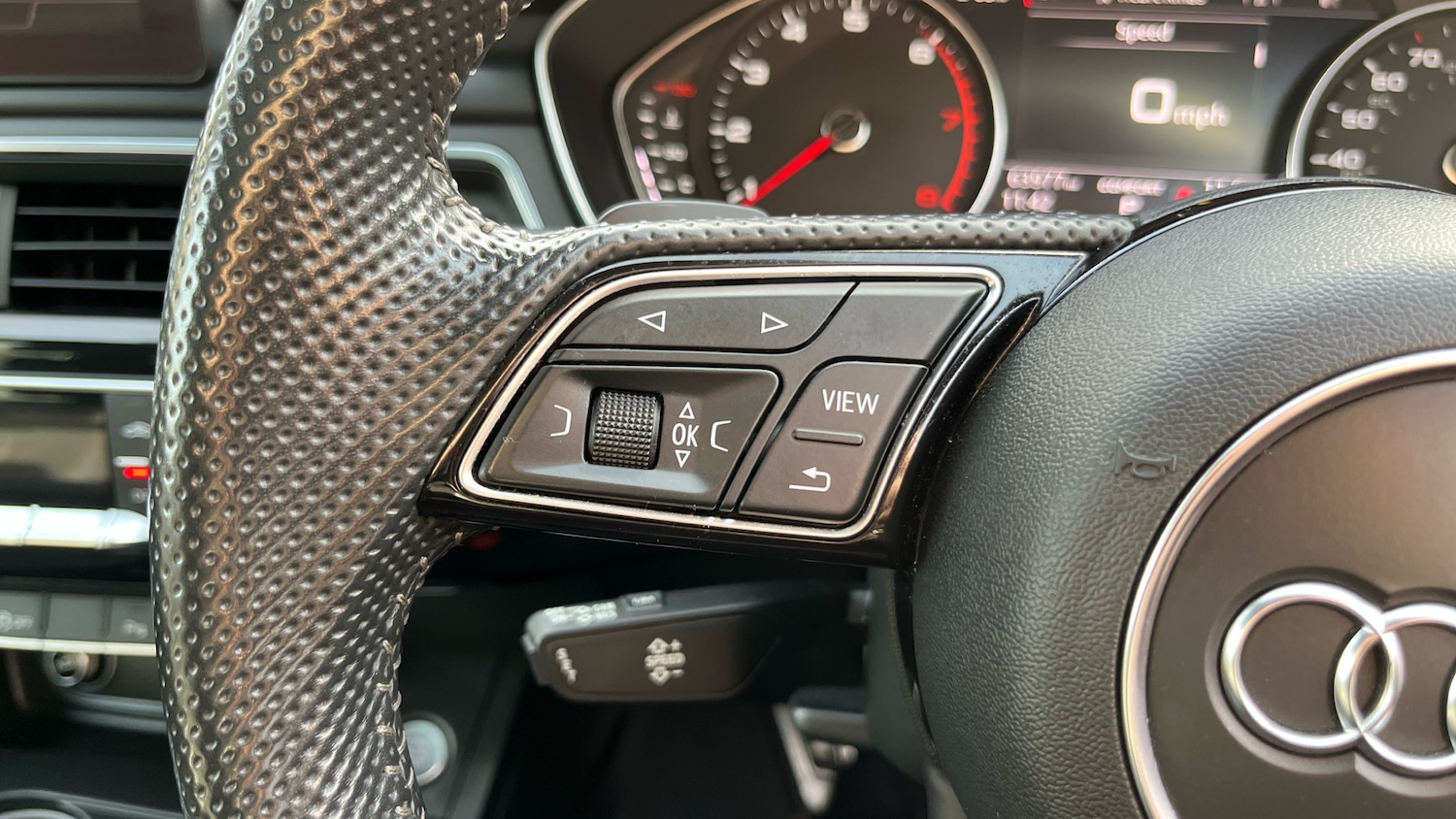 Used Audi A4 2018 for sale - 76576505: Photo 27