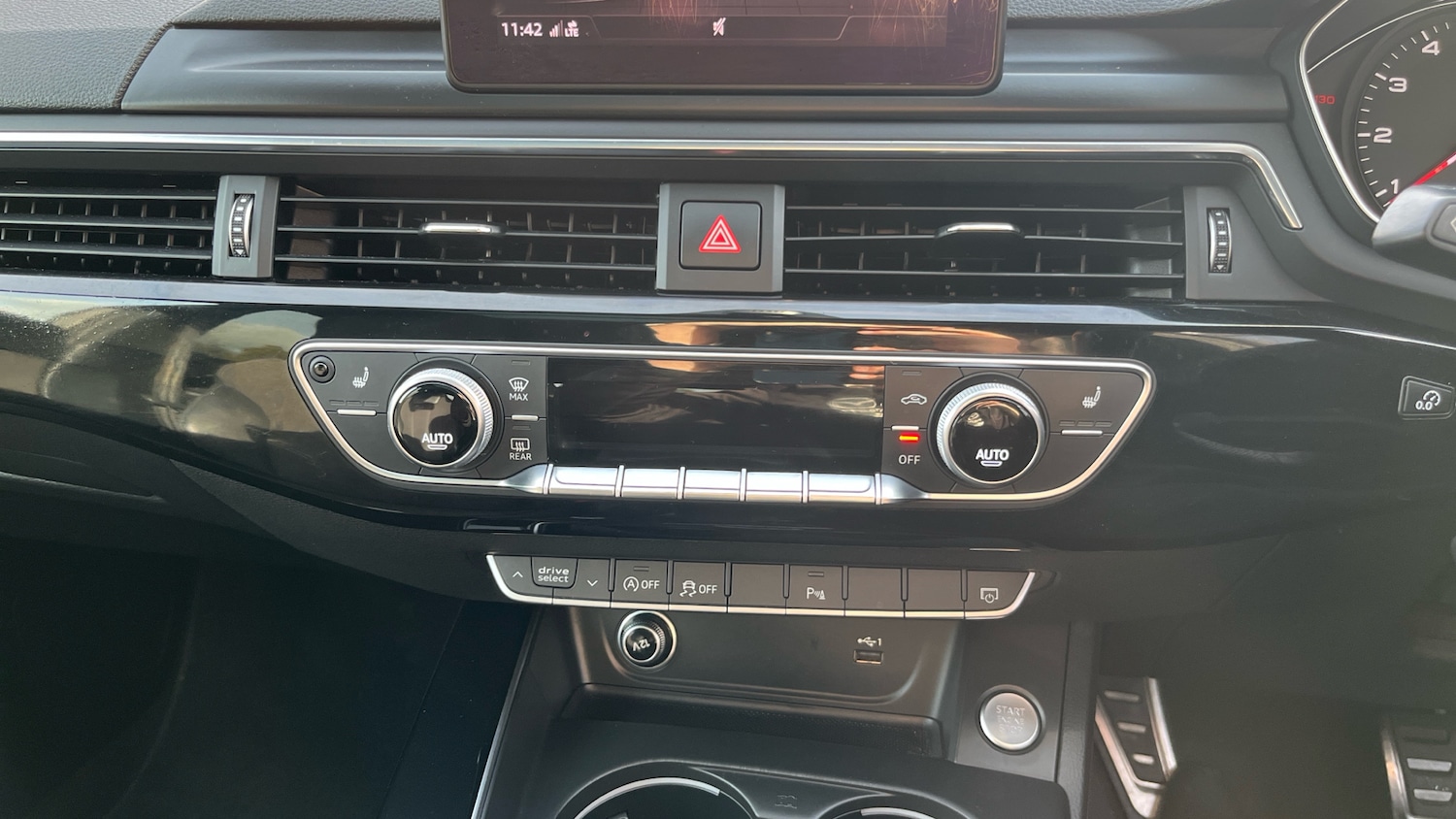 Used Audi A4 2018 for sale - 76576505: Photo 29