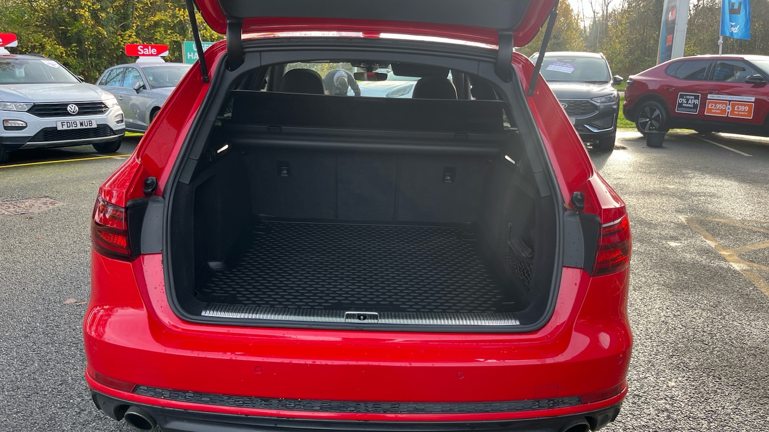 Used Audi A4 2018 for sale - 76576505: Photo 4