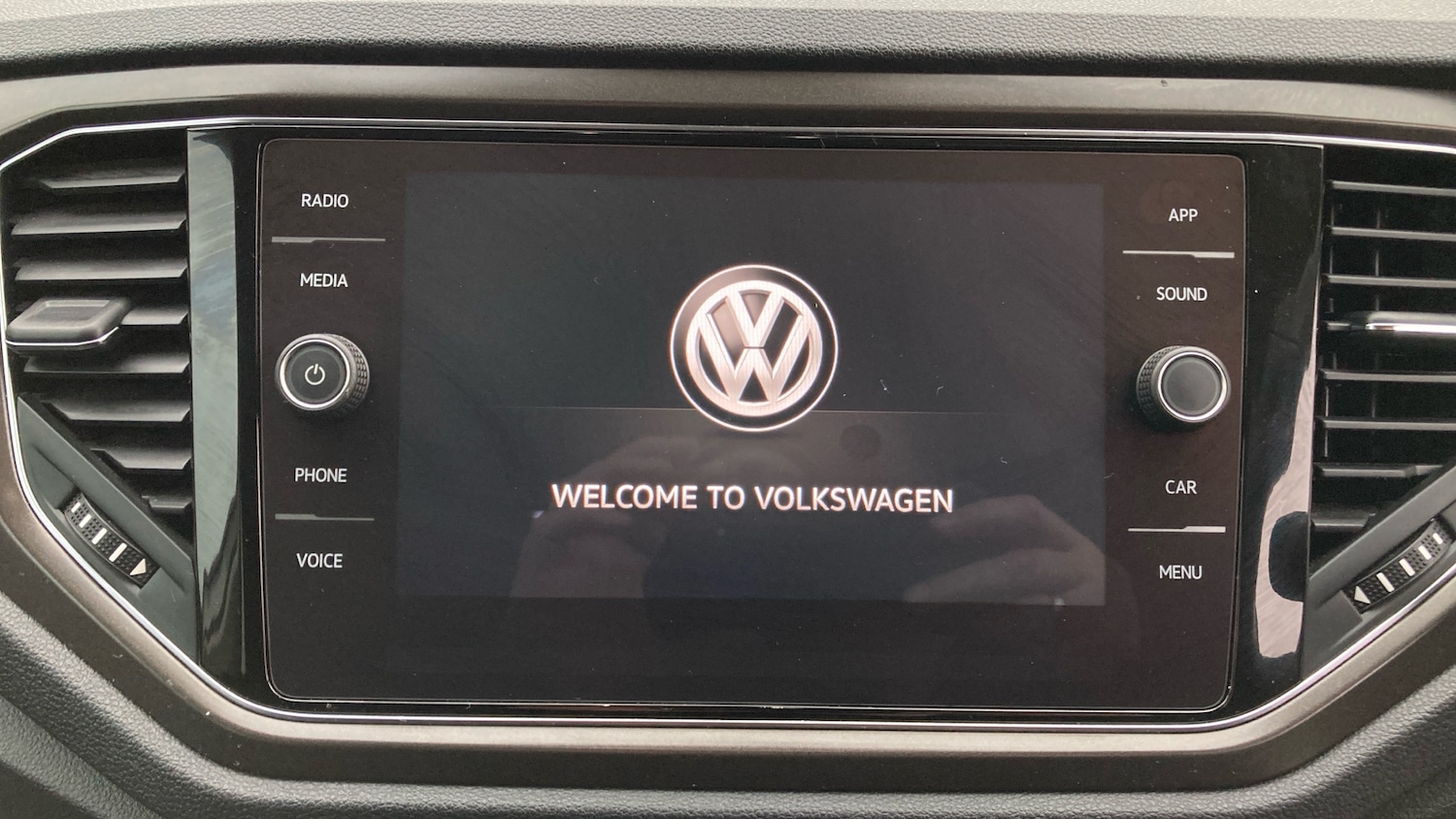 Used Volkswagen T-Roc 2019 for sale - 76379671: Photo 12