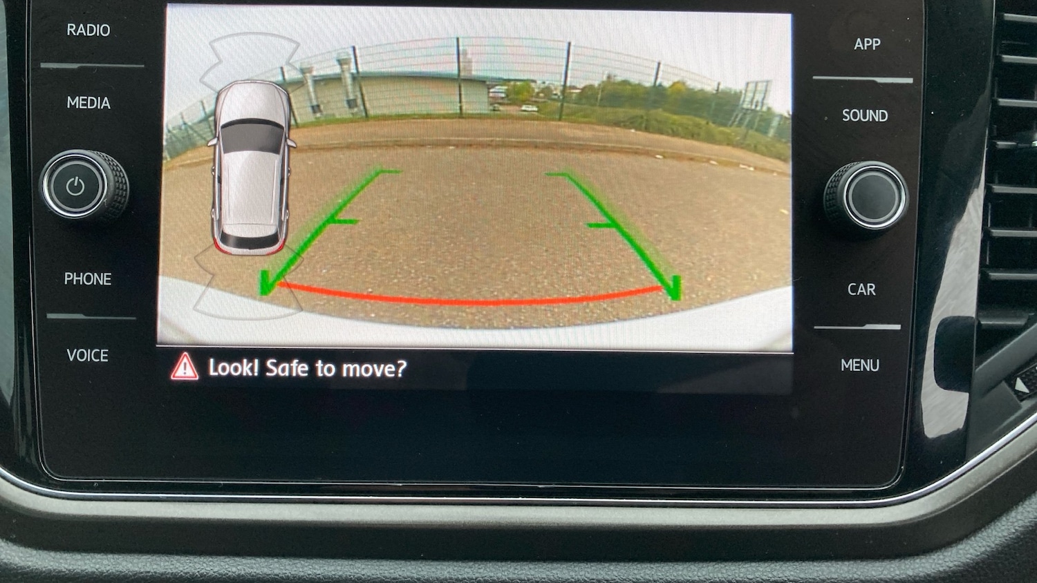 Used Volkswagen T-Roc 2019 for sale - 76379671: Photo 28