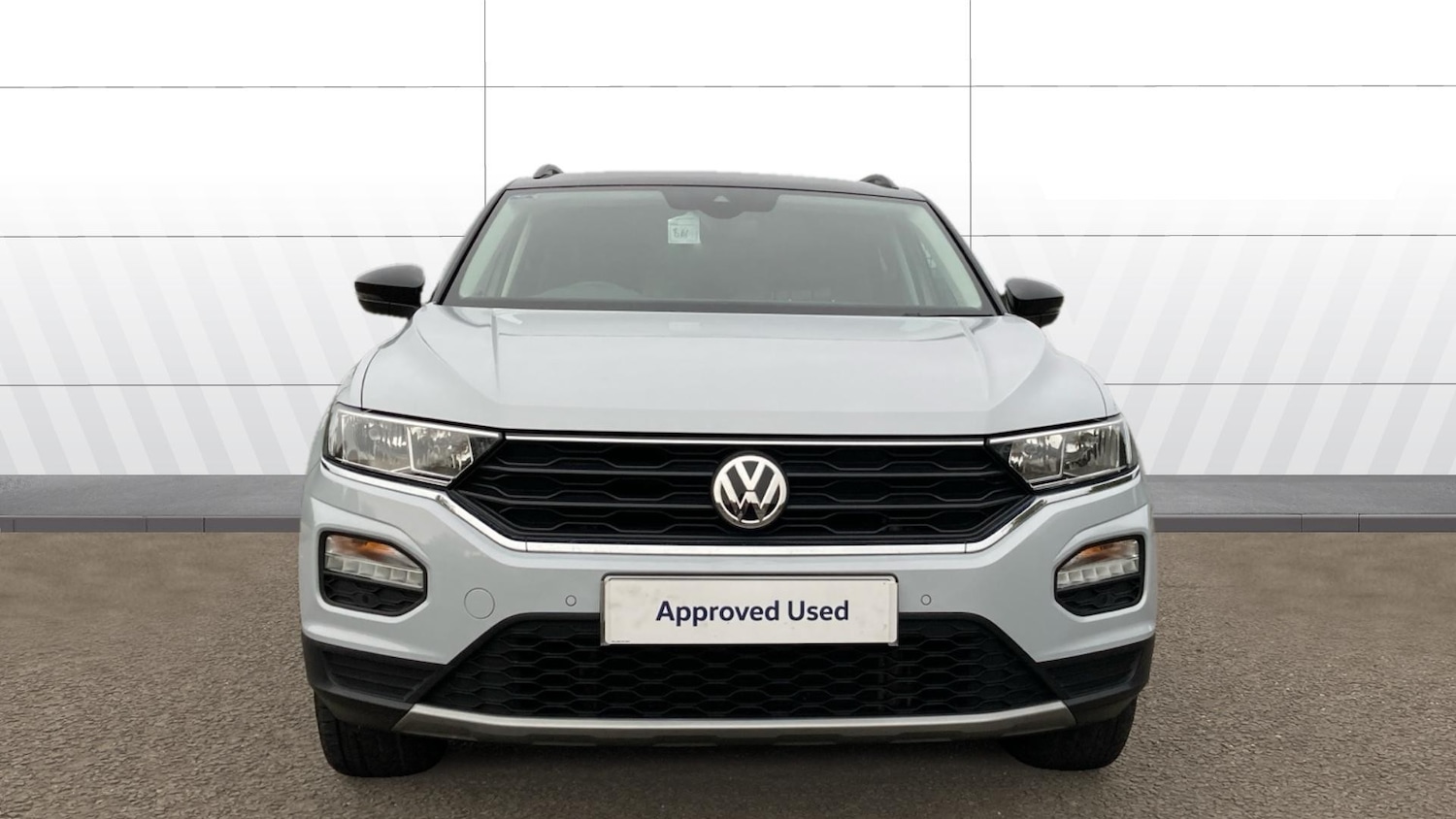 Used Volkswagen T-Roc 2019 for sale - 76379671: Photo 3