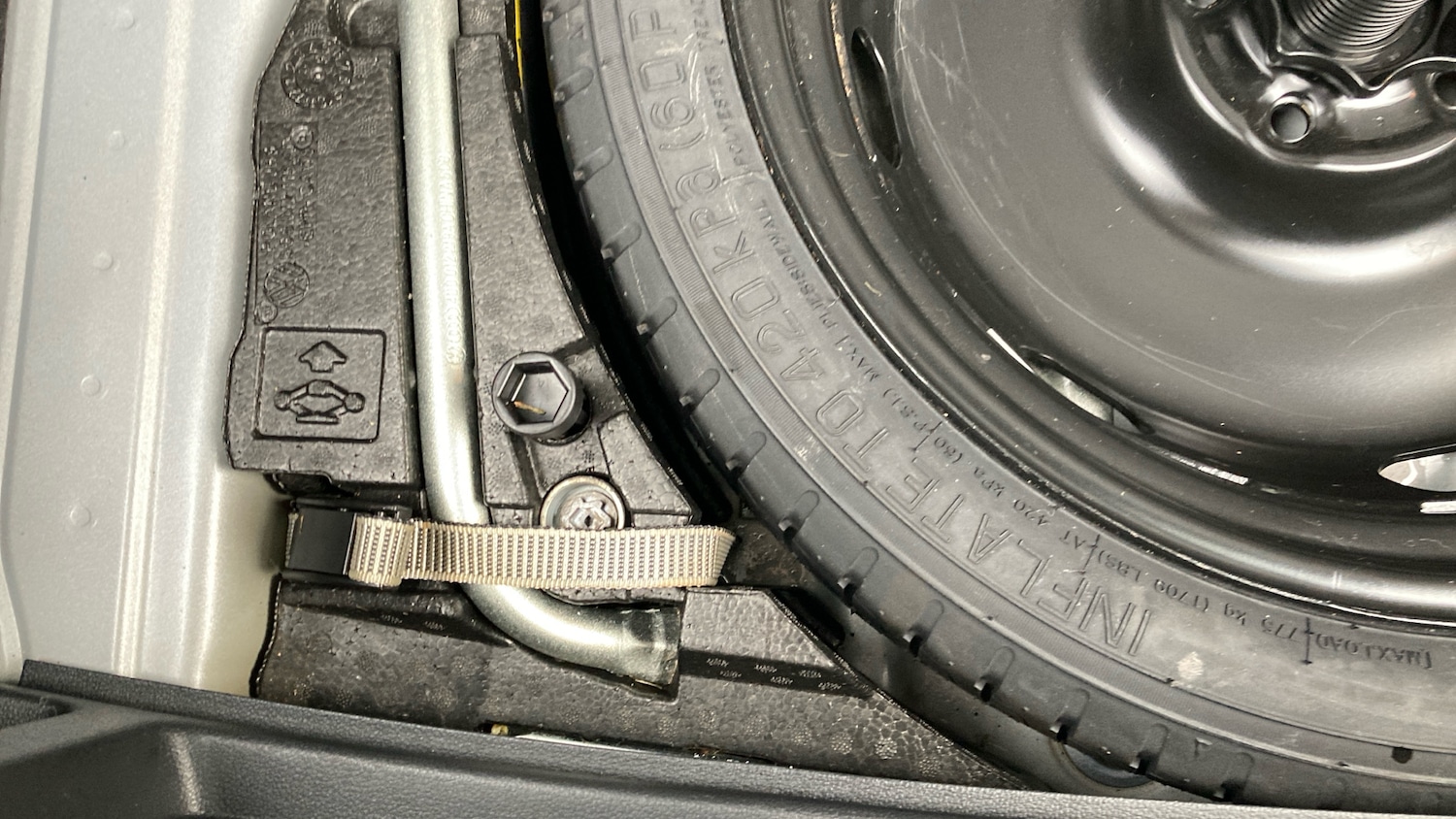 Used Volkswagen T-Roc 2019 for sale - 76379671: Photo 46