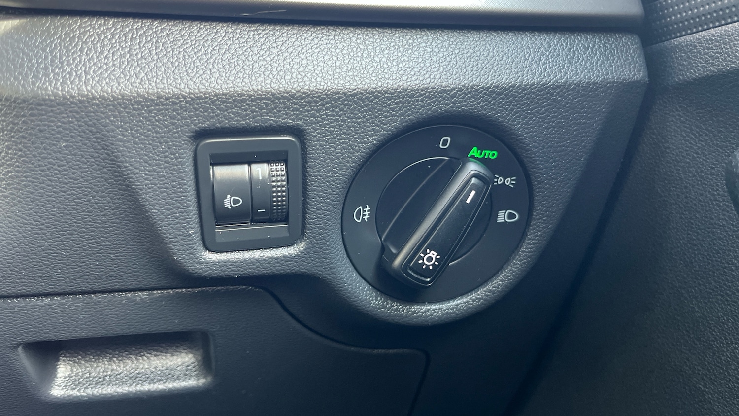 Used Skoda Kamiq 2022 for sale - 77883854: Photo 23