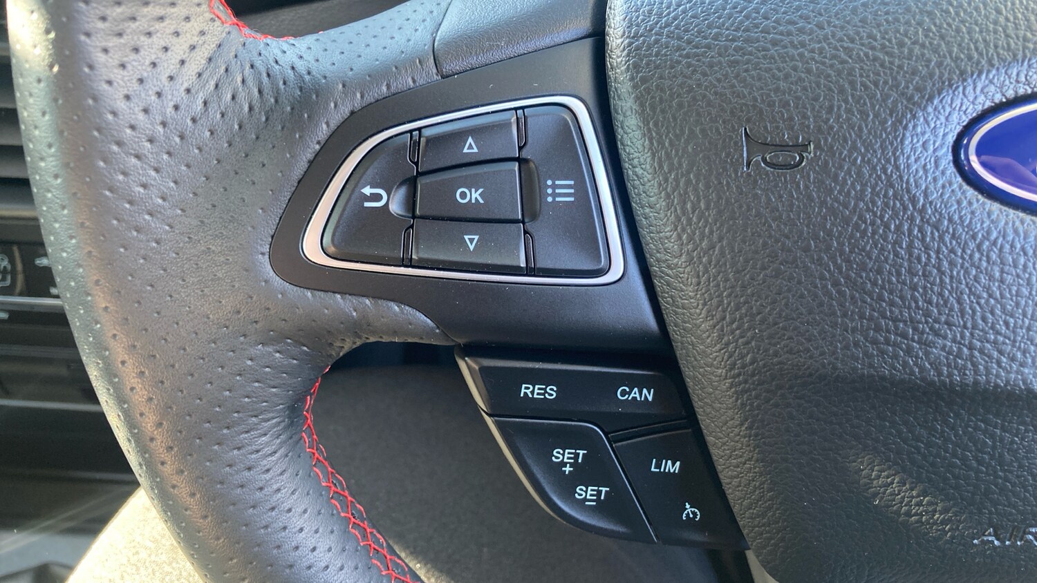 Used Ford Ecosport 2023 for sale - 77935119: Photo 36