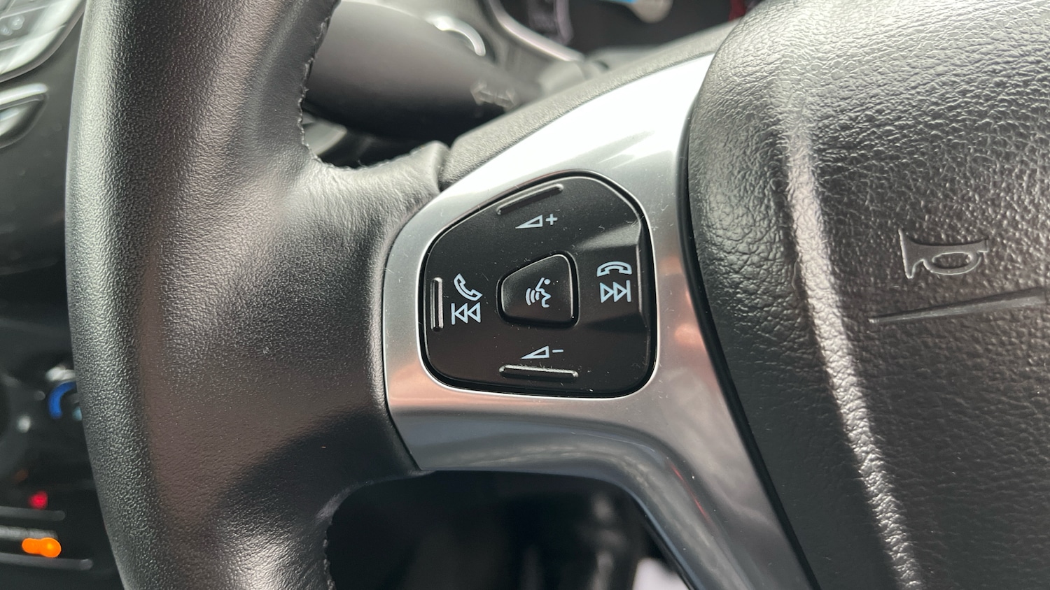 Used Ford Ecosport 2016 for sale - 78108123: Photo 32