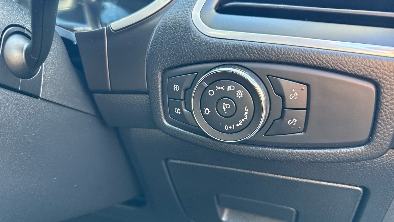 Used Ford Galaxy 2016 for sale - 78025952: Photo 37